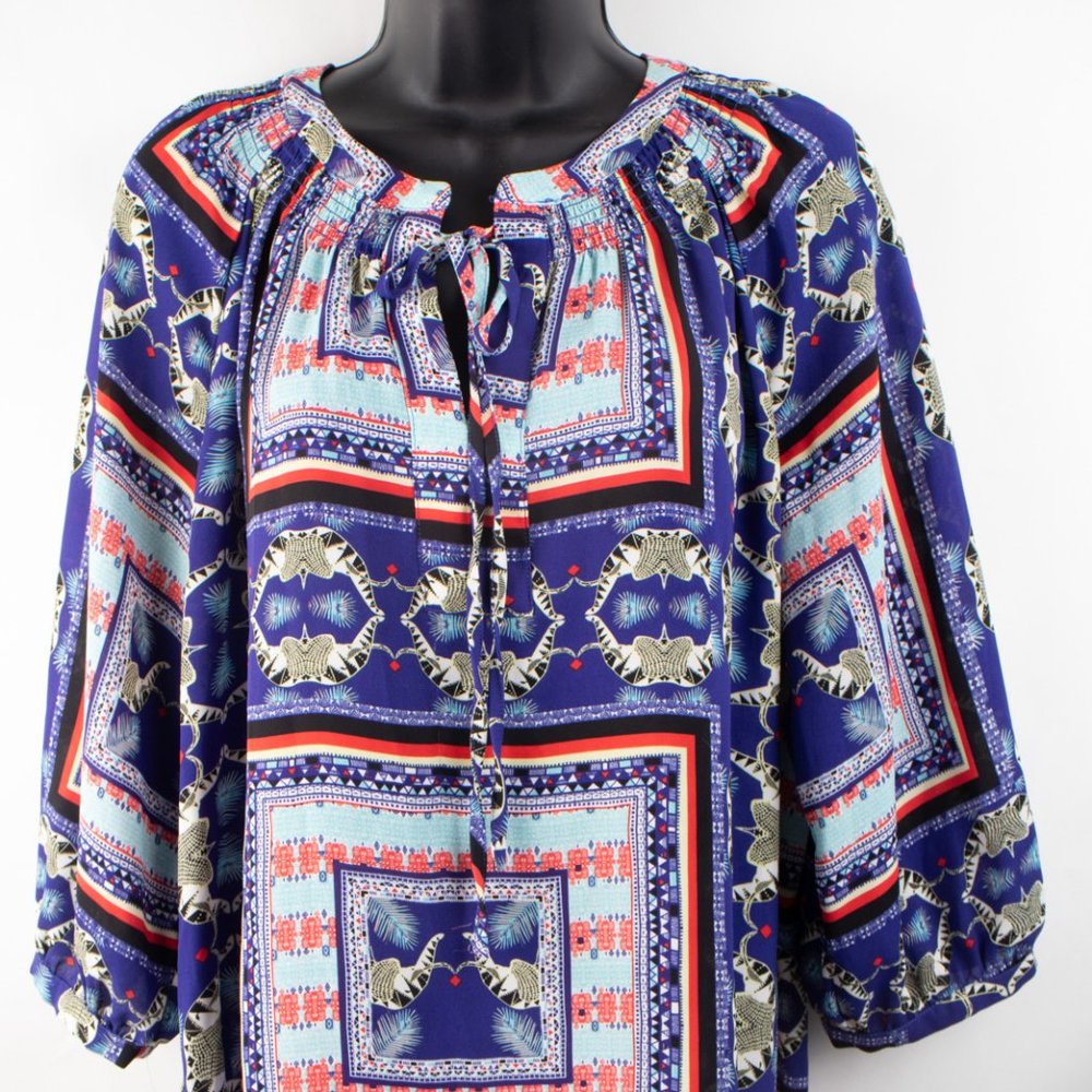 Eclair Women's Large Tunic Elephant Design 3/4 Length Sleeve Front Tie